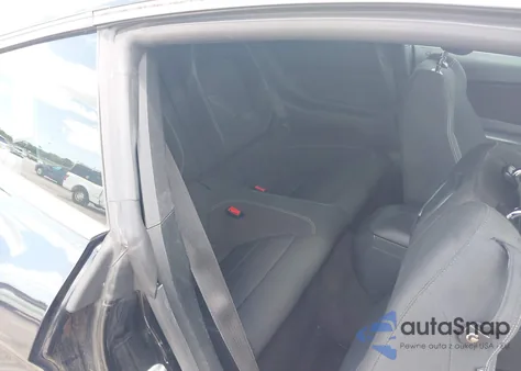 2015 Ford Mustang V6 from USA, damaged, VIN 1FA6P8AM9F5335944